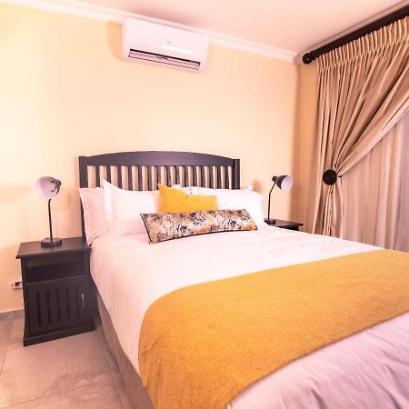 Masingitana Hotel Acornhoek Ngoại thất bức ảnh