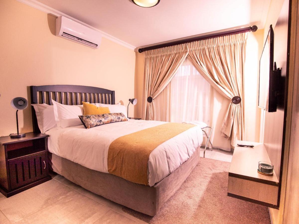 Masingitana Hotel Acornhoek Ngoại thất bức ảnh