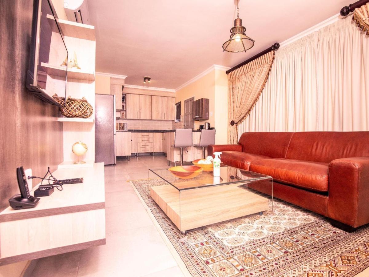 Masingitana Hotel Acornhoek Ngoại thất bức ảnh